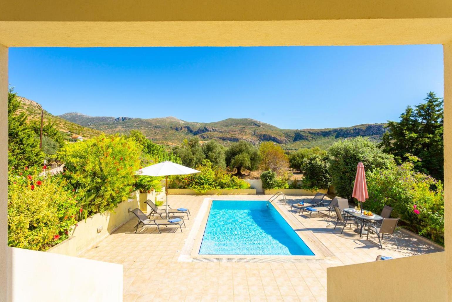 Villa Fedra Poros  Ngoại thất bức ảnh